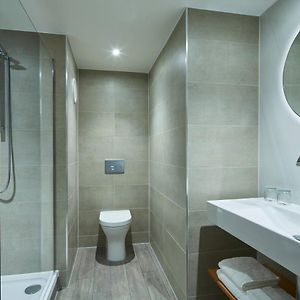 1 Bedroom Junior Suite 1 King